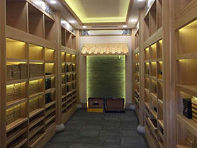 HLA Cigar Room