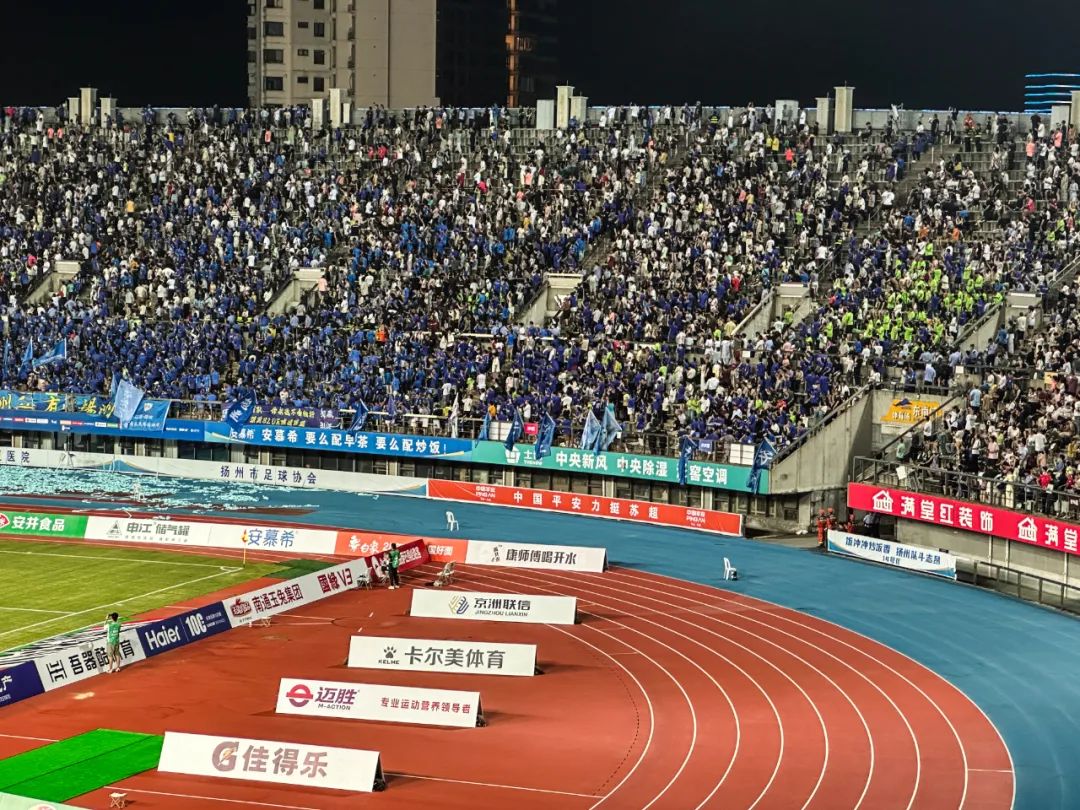 jiangsu-provincial-urban-football-league-thenow-powers-the-green-pitch-as-yangzhou-wuxi-super-clash-ignites-summer-night-passion8